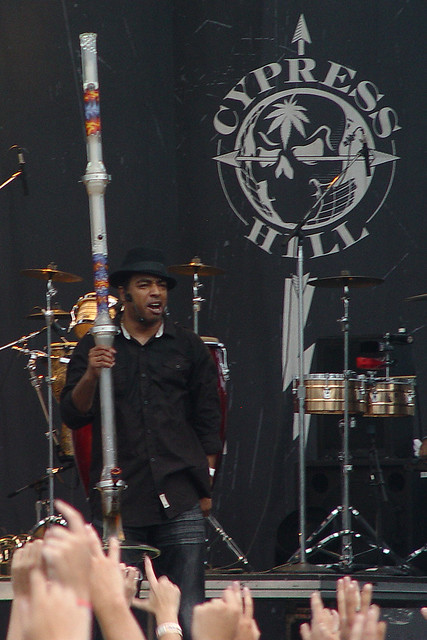 Cypress Hill's crazy bong