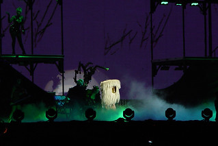 Lollapalooza - Lady Gaga's muppet outfit at Lollapalooza