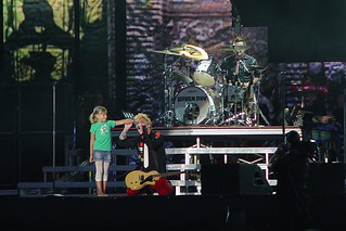 Lollapalooza - Billy Joe and the young volunteer