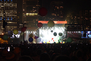Lollapalooza - Here are a bunch of bouncy balls to make you think my emo music is fun!