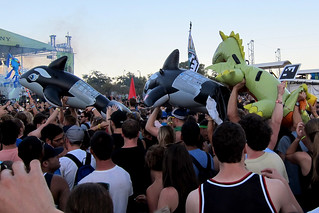 Lollapalooza - Whales and Dragons