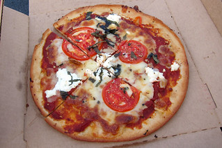 pizza - Gluten Free margarita pizza