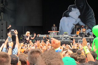 Lollapalooza - Alice in the crowd