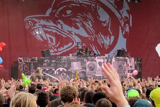 Lollapalooza - Dog Blood