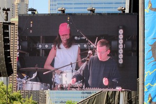 Lollapalooza - Hot Chip's drummer seems to love her job