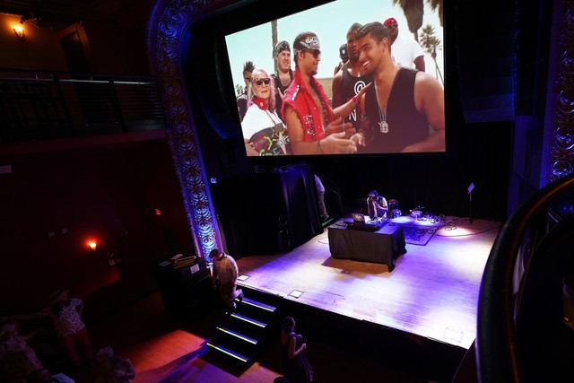 Time for some old school hip hop