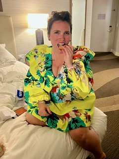 Midnight snackin on some leftover Stella's spicy cheese bread