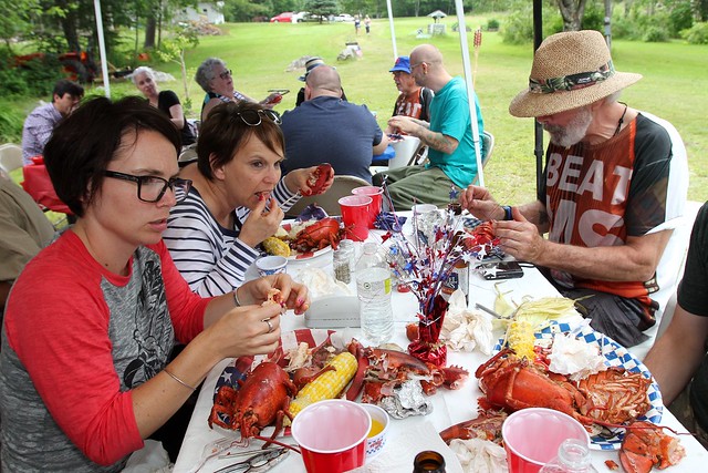 Kari is trying to figure out wtf to do