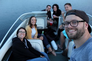 frame - This intended groupie turned out into a fantastic selfie