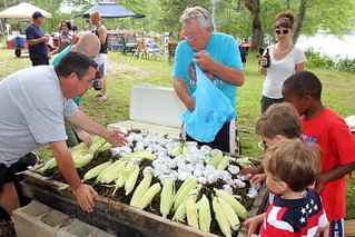 Ian Hernandez - Seaweed, lobster, seaweed, lobster, seaweed, veggies