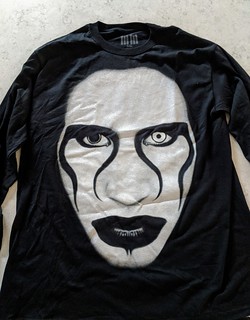 I've wanted this shirt for a very long time. Finally got one.