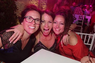 Mindy Hoskin - Some rad chicks