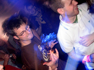 Will Pratt - Dancing @ Jakes