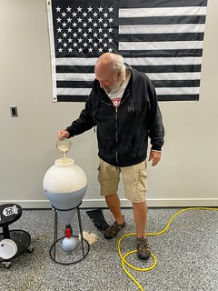 Homebrew - Pitchin that yeast