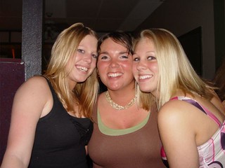 Lauren VerHalen - Lindsey, Kari, and Lauren