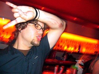 frame - Rocking out at Soundbar