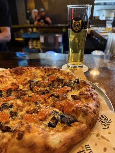 This was very good pizza