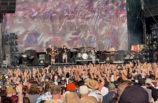 Groovin with Slightly Stoopid