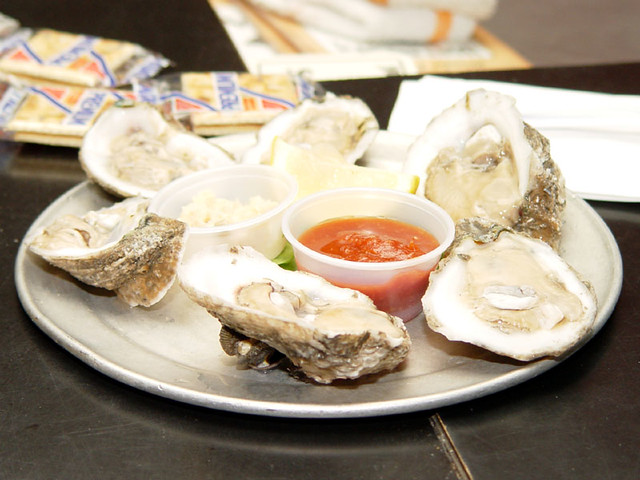 Oysters at Hog's Breath