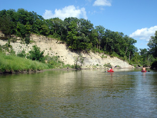 Kayaking - A bluff on the Middle Raccoon River
