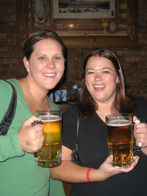 Monica and Amy @ Gluek's