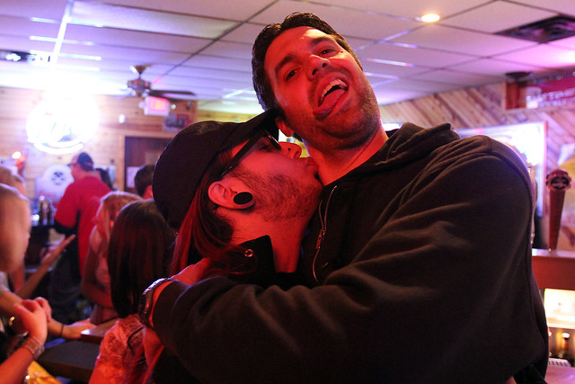 Josh and James, Neckin