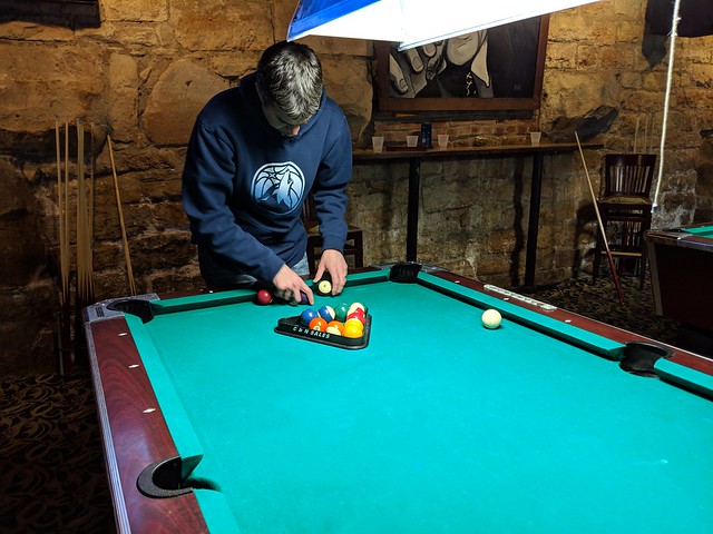 Look at this loser rackin my balls