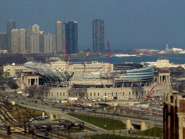 Building Soldier Field