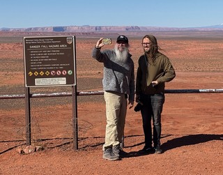 Travel - Selfie Time