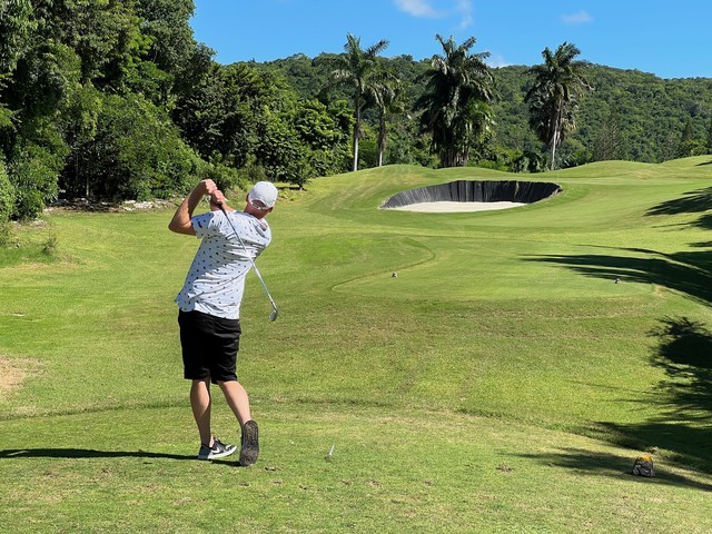 This photo does not do that bunker justice. It was a monster