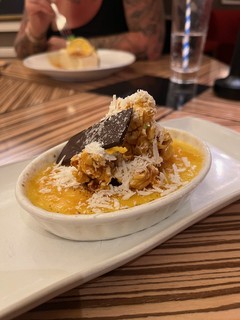 I ordered a willy wonka creme brulee. it was the wildest, sweetest thing ever. I couldn't even get halfway through it.