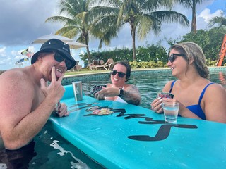 Red's feelin good when he pulls this one out