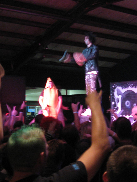 "Tropical fruit has to sing Faggot"