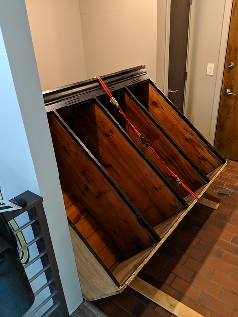 Starting to angle the lockers up