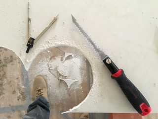 Pullin n pluggin them 6" can lights