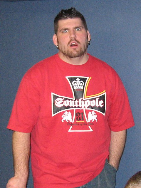 Kevi's rockin new look