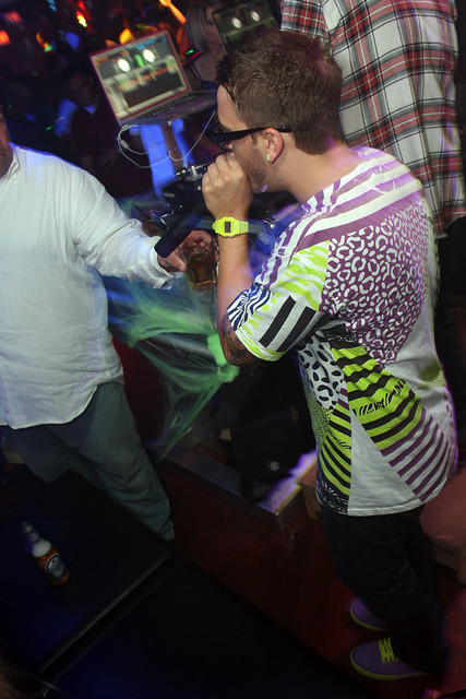 Diverse screaming some nonsense into the mic