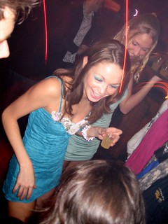 Travel - These 2 girls were only wearing shirts