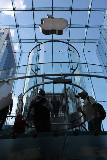 Inside the NYC Apple Store