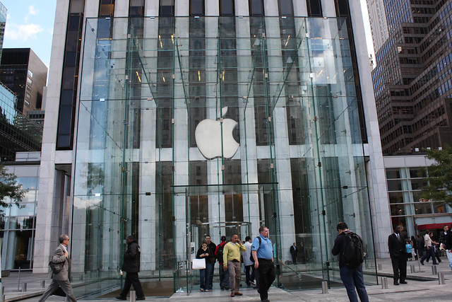 The NYC Apple Store