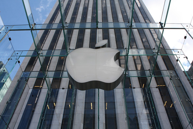 Inside the NYC Apple Store
