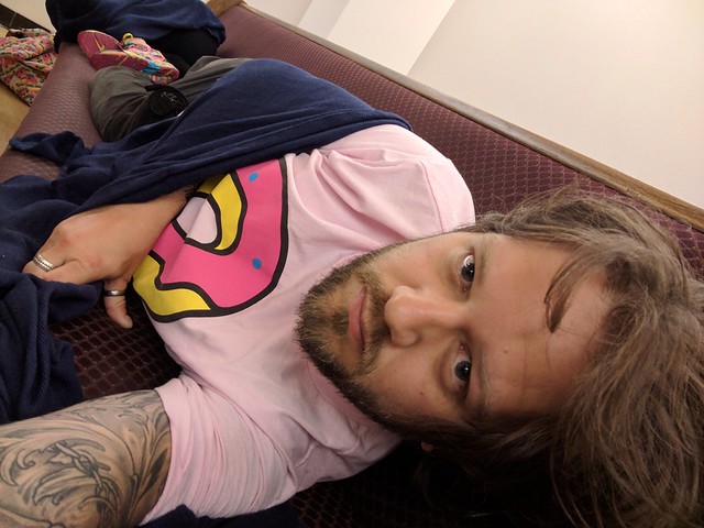 Airport pew sleepin