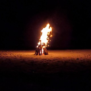 beach - Beach fire