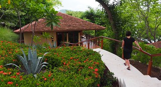 Walking down to our home for the week. Bohio #12