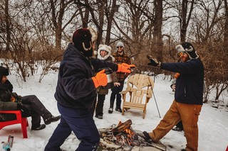 Covid-19 - Warm boys