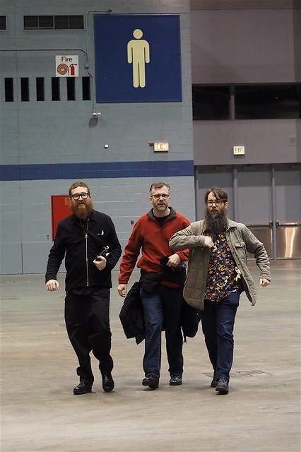 Look at these dudes marchin in