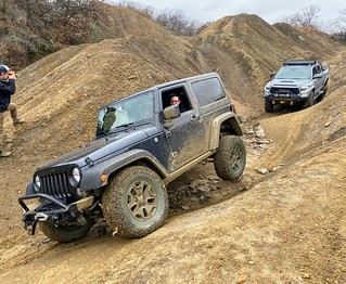 Off-roading - Three-wheelin