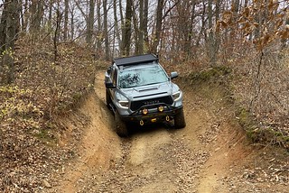 Off-roading - Powers 4x4