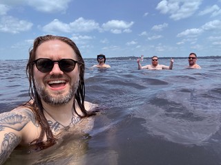 Chuck McGrane - Okobrojis