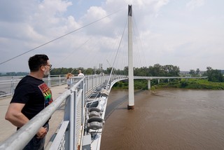 Travel - Over the Missouri River